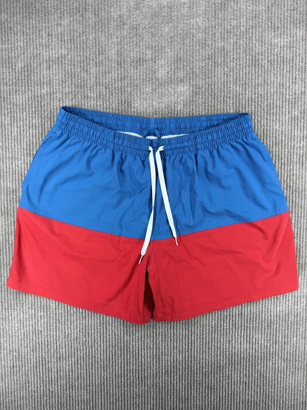 Chubbies Swim Trunks Shorts 2XL Blue Red Color Block 5.5 Inseam Lined Flaw